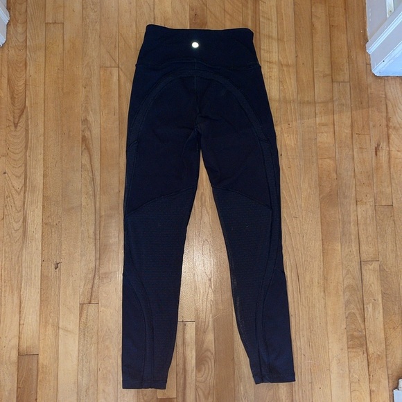 3 for $20 ✨ Lululemon | Revitalize Tight 25” - Picture 5 of 8